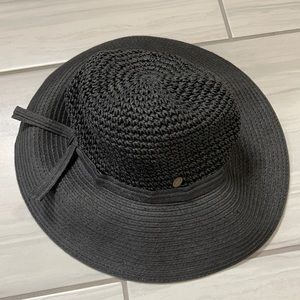 Floppy summer hat
